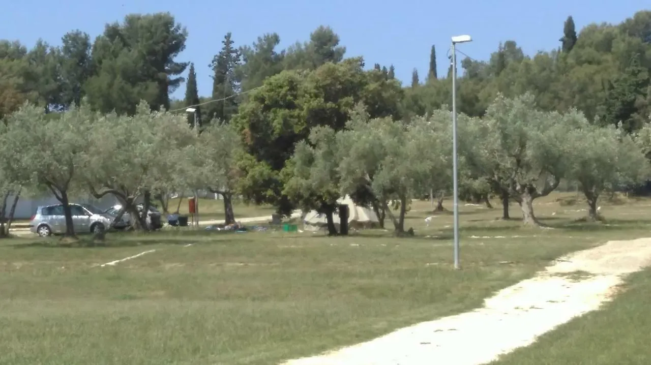 Holiday home Mobile Home Cinzia Pula
